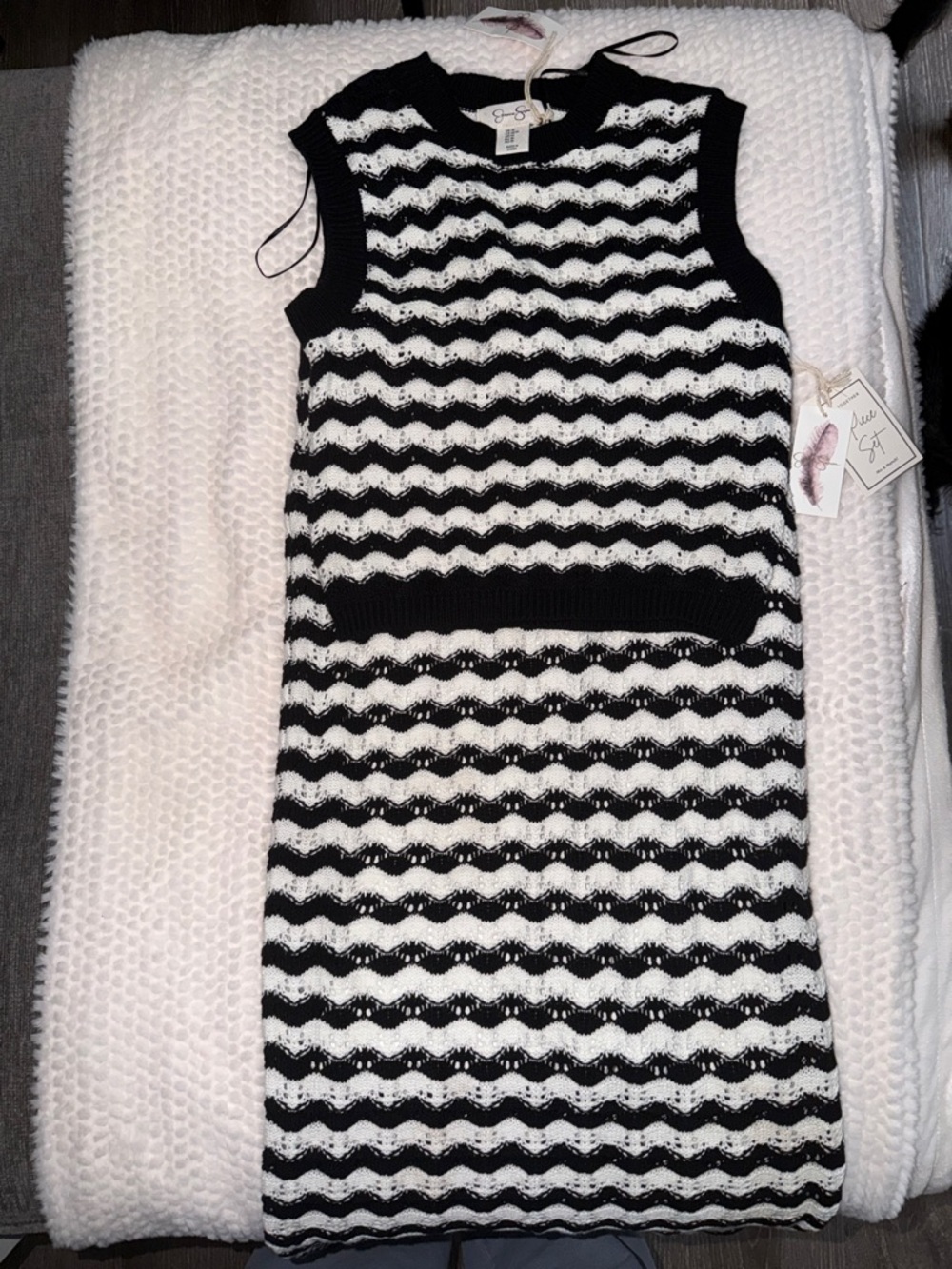 Jessica Simpson Black and White Chevron Knit 2 Piece Skirt Set